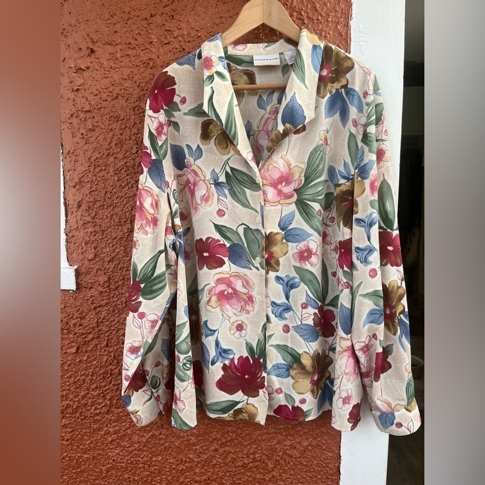 Alfred Dunner Floral Button Down, Size 22W Long Sleeve